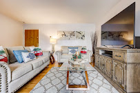 Augusto Verissimo-Real Estate Broker - Photo 8 - Car repair in Newark, NJ, Newark