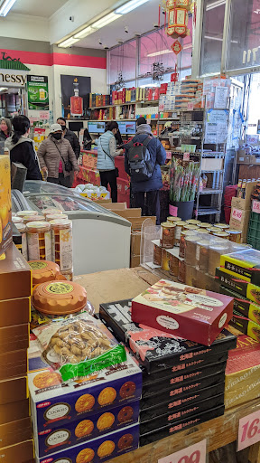 Asian Grocery Store «Richmond New May Wah Supermarket», reviews and photos, 707 Clement St, San Francisco, CA 94118, USA