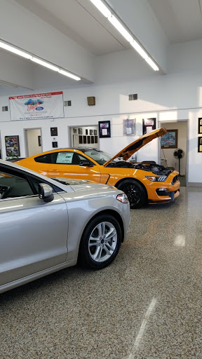 Ford Dealer «Taylor Motor Co», reviews and photos, 524 Russ Ave, Waynesville, NC 28786, USA
