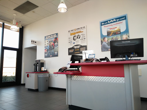 Tire Shop «Discount Tire Store - Roanoke, TX», reviews and photos, 1330 US-377, Roanoke, TX 76262, USA