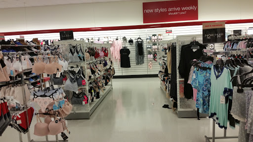 Department Store «T.J. Maxx», reviews and photos, 821 S James Campbell Blvd, Columbia, TN 38402, USA