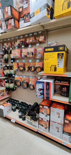 Home Improvement Store «Tractor Supply Co.», reviews and photos, 2385 E Market St, Harrisonburg, VA 22801, USA