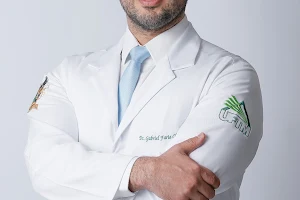 Dr. Gabriel Checoli - Ortopedista Ombro e Cotovelo | Especialista em Dor image