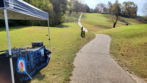 Golf Course «Helfrich Golf Course», reviews and photos, 1550 Mesker Park Dr, Evansville, IN 47720, USA