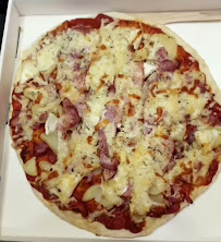 Plats et boissons du Pizzeria Distributeur PIZZA Pizza Bella à Troyes - n°3