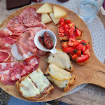 Photo n°4 de l'avis de Livio.u fait le 22/08/2021 à 21:04 sur le  Enjoy ... drink food life à San Gimignano