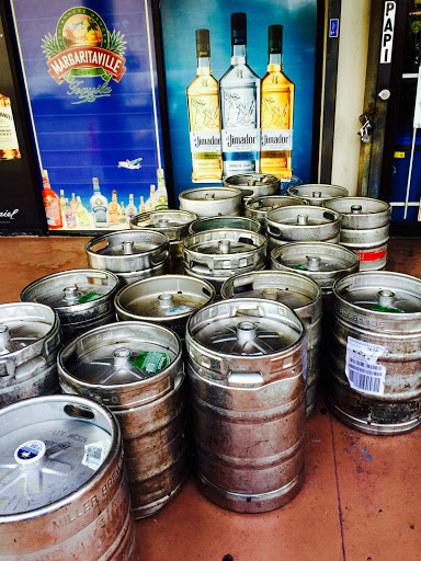 Liquor Store «PAPI LIQUORS and KEGS», reviews and photos, 1446 W 49th St, Hialeah, FL 33012, USA