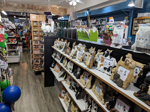 Pet Supply Store «Dog-Mania & Cats», reviews and photos, 37846 Meridian Ave, Dade City, FL 33525, USA