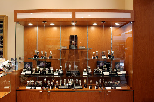 Jewelry Repair Service «Fast-Fix Jewelry & Watch Repairs», reviews and photos, 4300 Meadows Ln # 133, Las Vegas, NV 89107, USA