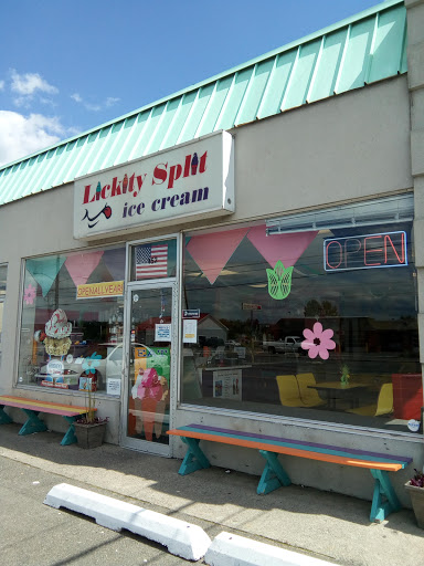 Ice Cream Shop «Lickity Split Ice Cream Shoppe», reviews and photos, 152 Vestal Pkwy E, Vestal, NY 13850, USA