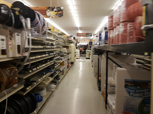 Clothing Store «Big R», reviews and photos, 165 Fontaine Blvd, Colorado Springs, CO 80911, USA