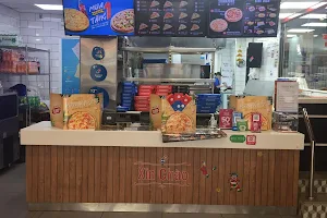 Domino's Pizza Lê Thị Hà image