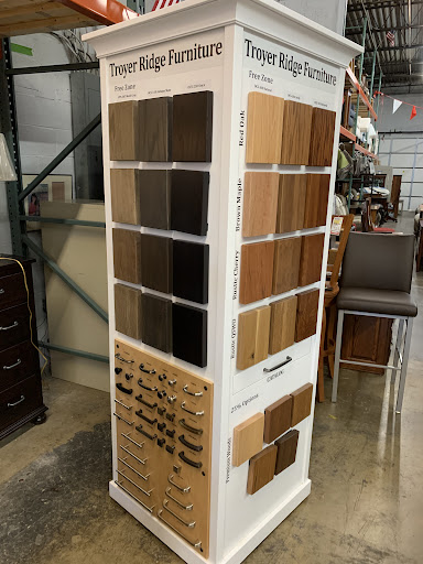 Furniture Store «Warehouse Showrooms», reviews and photos, 5641 General Washington Dr k, Alexandria, VA 22312, USA