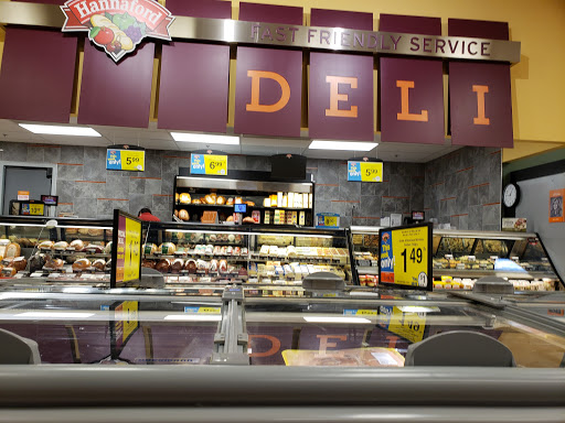 Grocery Store «Hannaford Supermarket», reviews and photos, 99 Main St, Gorham, ME 04038, USA