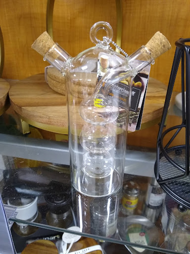 Department Store «T.J. Maxx», reviews and photos, 124 Danbury Rd, New Milford, CT 06776, USA