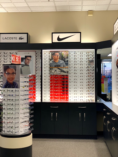 Visionworks - Town Line Plaza, 1 Highland Ave #3b, Malden, MA 02148, USA, 