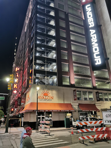 Clothing Store «Under Armour Brand House», reviews and photos, 1201 Woodward Ave, Detroit, MI 48226, USA