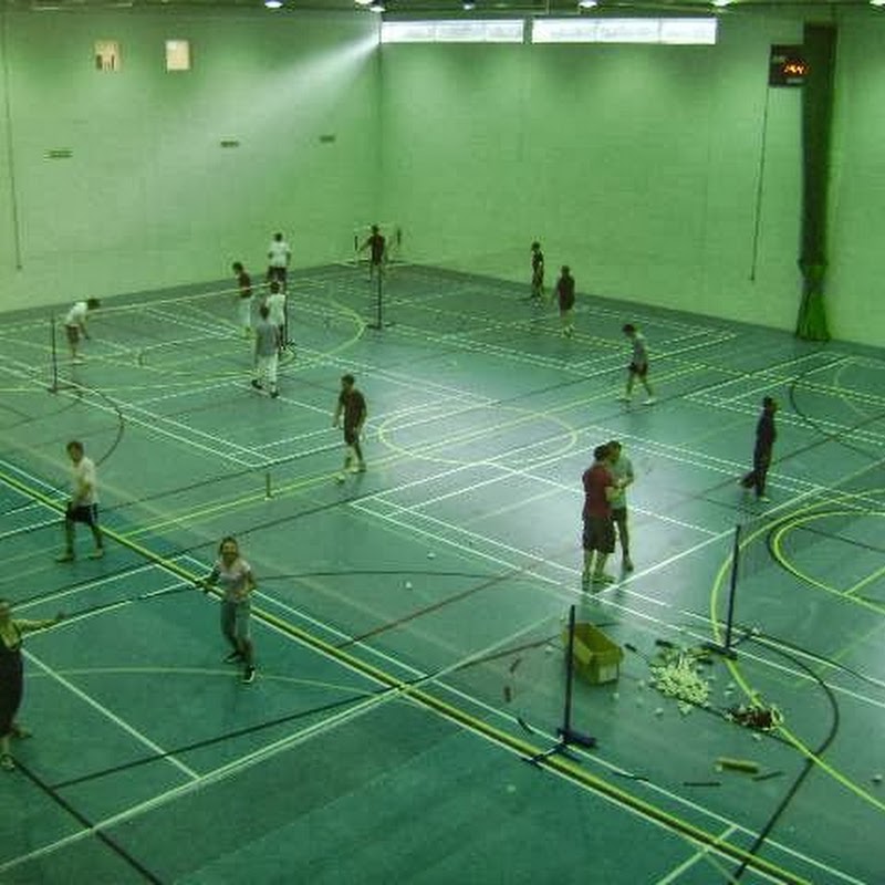 LondonMet Badminton Club