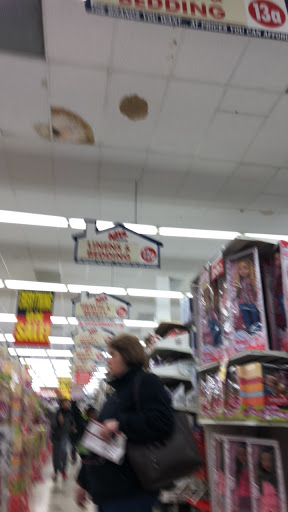 Discount Store «National Wholesale Liquidators», reviews and photos, 7101 Kissena Blvd, Flushing, NY 11367, USA