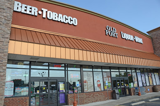 Liquor Store «Old Fort Liquor & Wine», reviews and photos, 144 Cason Ln, Murfreesboro, TN 37128, USA