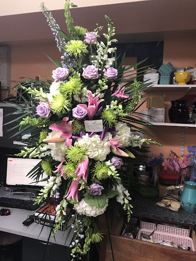 Florist «Sunset Florist», reviews and photos, 470 Bergen Blvd, Ridgefield, NJ 07657, USA