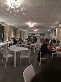 Atmosphère du Restaurant français La Table du Trusquin à Pierrelatte - n°12