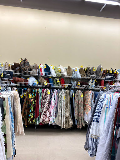 Thrift Store «Savers», reviews and photos, 7100 Brookpark Rd, Cleveland, OH 44129, USA