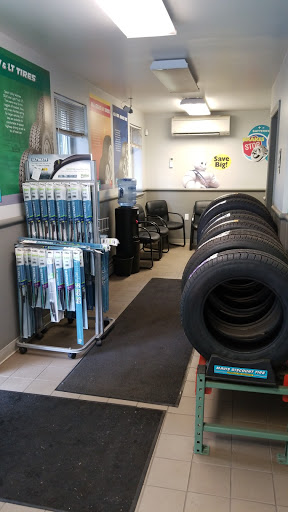 Tire Shop «Mavis Discount Tire», reviews and photos, 1030 NY-82, Hopewell Junction, NY 12533, USA