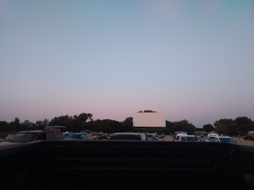 Drive-in Movie Theater «Starlite Drive-In Theatre», reviews and photos, 3900 S Hydraulic Ave, Wichita, KS 67216, USA