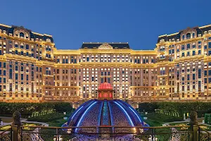 Grand Lisboa Palace Resort Macau image