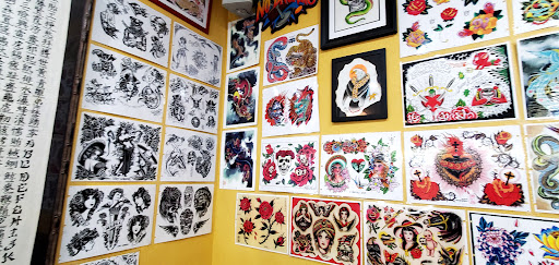 Tattoo Shop «In the Skin Tattoo & Body Piercing Studios», reviews and photos, 586 N Lake Ave, Pasadena, CA 91101, USA