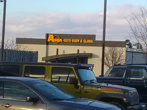 Auto Body Shop «ABRA Auto Body & Glass», reviews and photos, 5980 Merchants St, Florence, KY 41042, USA