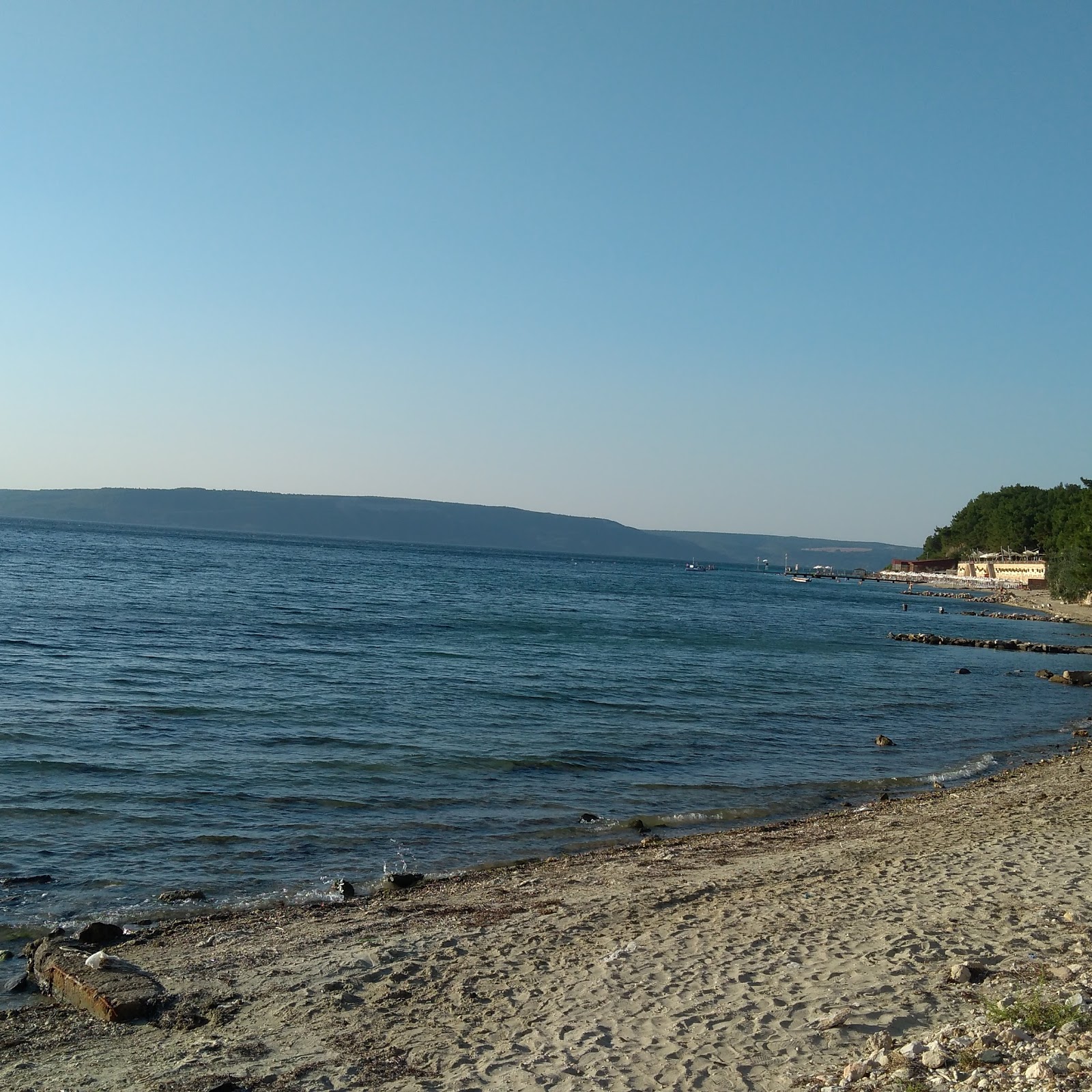 Pamira park beach'in fotoğrafı biraz temiz temizlik seviyesi ile
