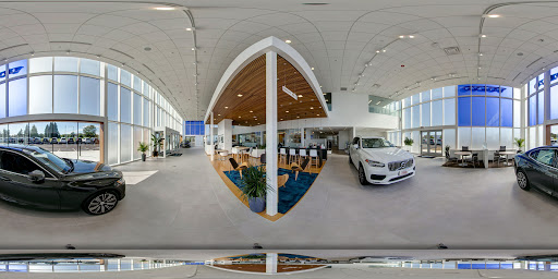 Car Dealer «McGrath Volvo Cars Barrington», reviews and photos, 300 N Hough St, Barrington, IL 60010, USA
