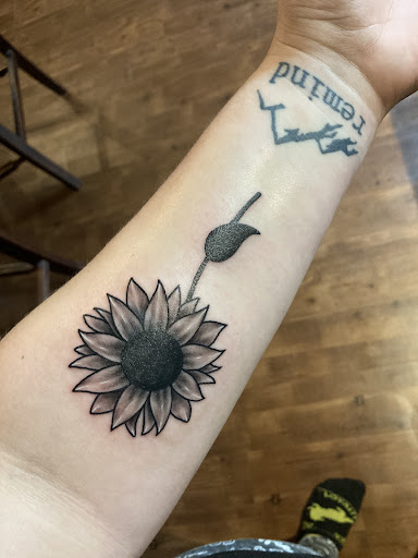 Tattoo and Piercing Shop «Real Ink Tattoos & Piercings», reviews and photos, 2020 Gause Blvd W #111, Slidell, LA 70460, USA