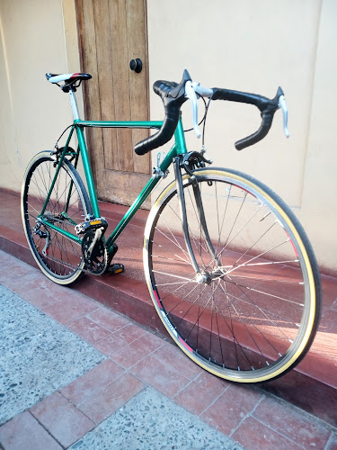 Taller De Bicicletas Vanadium - La Cisterna