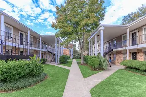 Riverside Oaks Apartments image
