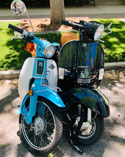 Motor Scooter Dealer «Sportique Scooters», reviews and photos, 160 S Broadway, Denver, CO 80209, USA