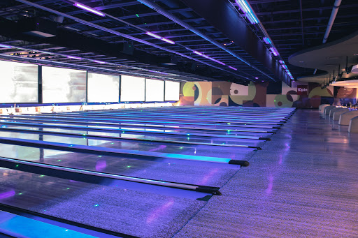 Bowling Alley «10Pin Bowling Lounge», reviews and photos, 330 N State St, Chicago, IL 60654, USA