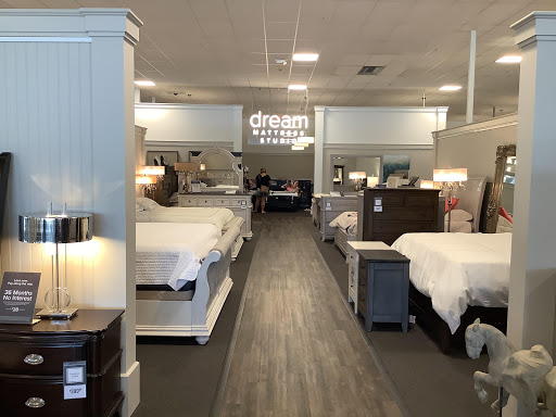 Furniture Store «Value City Furniture», reviews and photos, 1218 US-31, Greenwood, IN 46142, USA