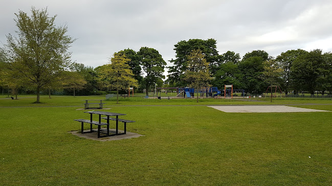 Comments and reviews of Victoria Park