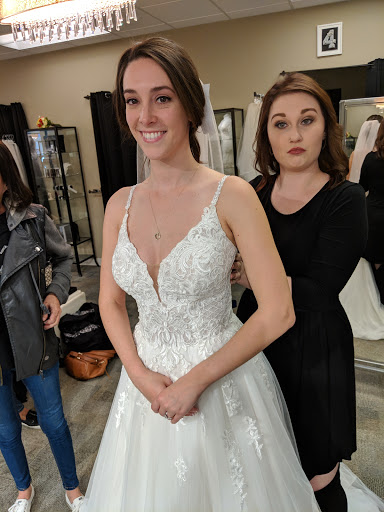 Tuxedo Shop «The Wedding Bell», reviews and photos, 2609 6th Ave, Tacoma, WA 98406, USA