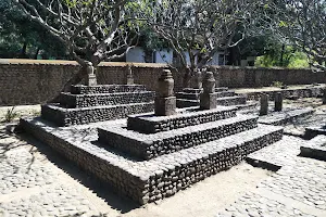 Makam Raja Selaparang image