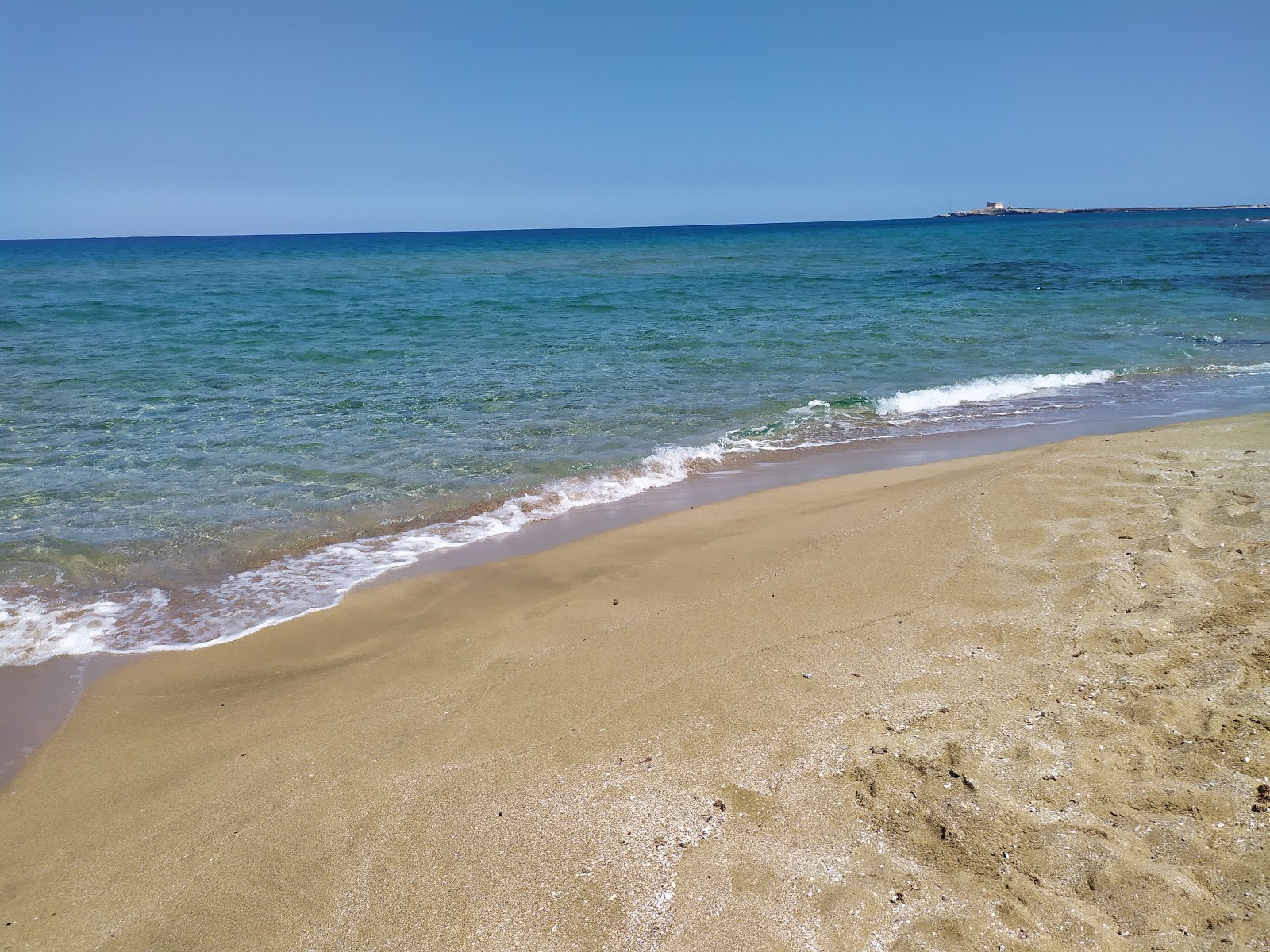 Photo of Spiaggia Morghella with partly clean level of cleanliness