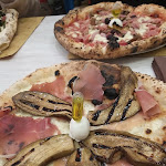 Photo n°1 de l'avis de XxDrakexX. fait le 16/12/2021 à 23:10 sur le  Pizzeria D'Asporto Arte Bianca à Casalnuovo di Napoli