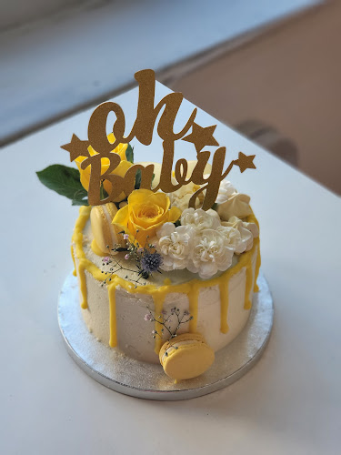 Reviews of Wedding cakes essex Maria Summers Cake Design in Colchester - Bakery