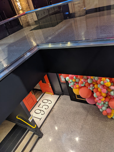 Shopping Mall «Pipers Alley Mall», reviews and photos, 210 W North Ave, Chicago, IL 60610, USA