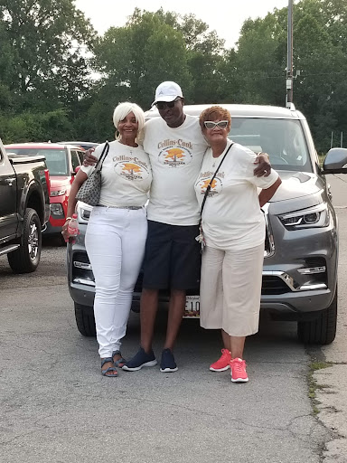 Shopping Mall «Eagledale Plaza Shopping Center», reviews and photos, 2802 Lafayette Rd, Indianapolis, IN 46222, USA