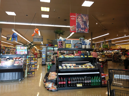 Grocery Store «Safeway», reviews and photos, 1265 Center St NE, Salem, OR 97301, USA