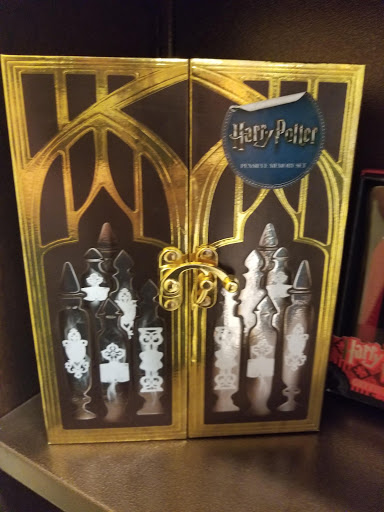 Book Store «Barnes & Noble», reviews and photos, 6501 Grape Rd #1200, Mishawaka, IN 46545, USA